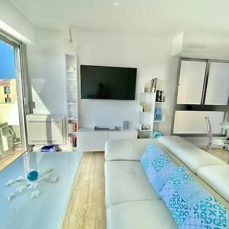 Apartment Les Jardins Du Port Piscine Face *